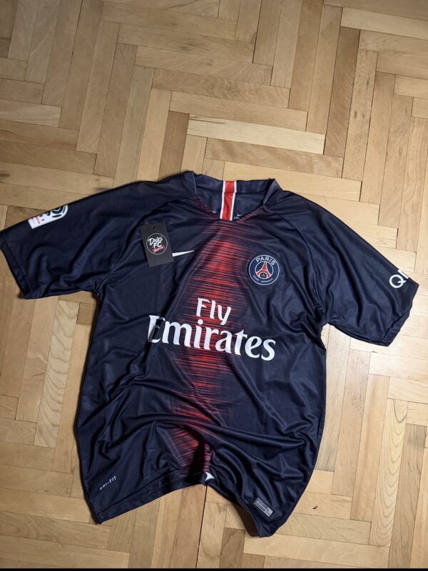 PSG Retro Mbappe