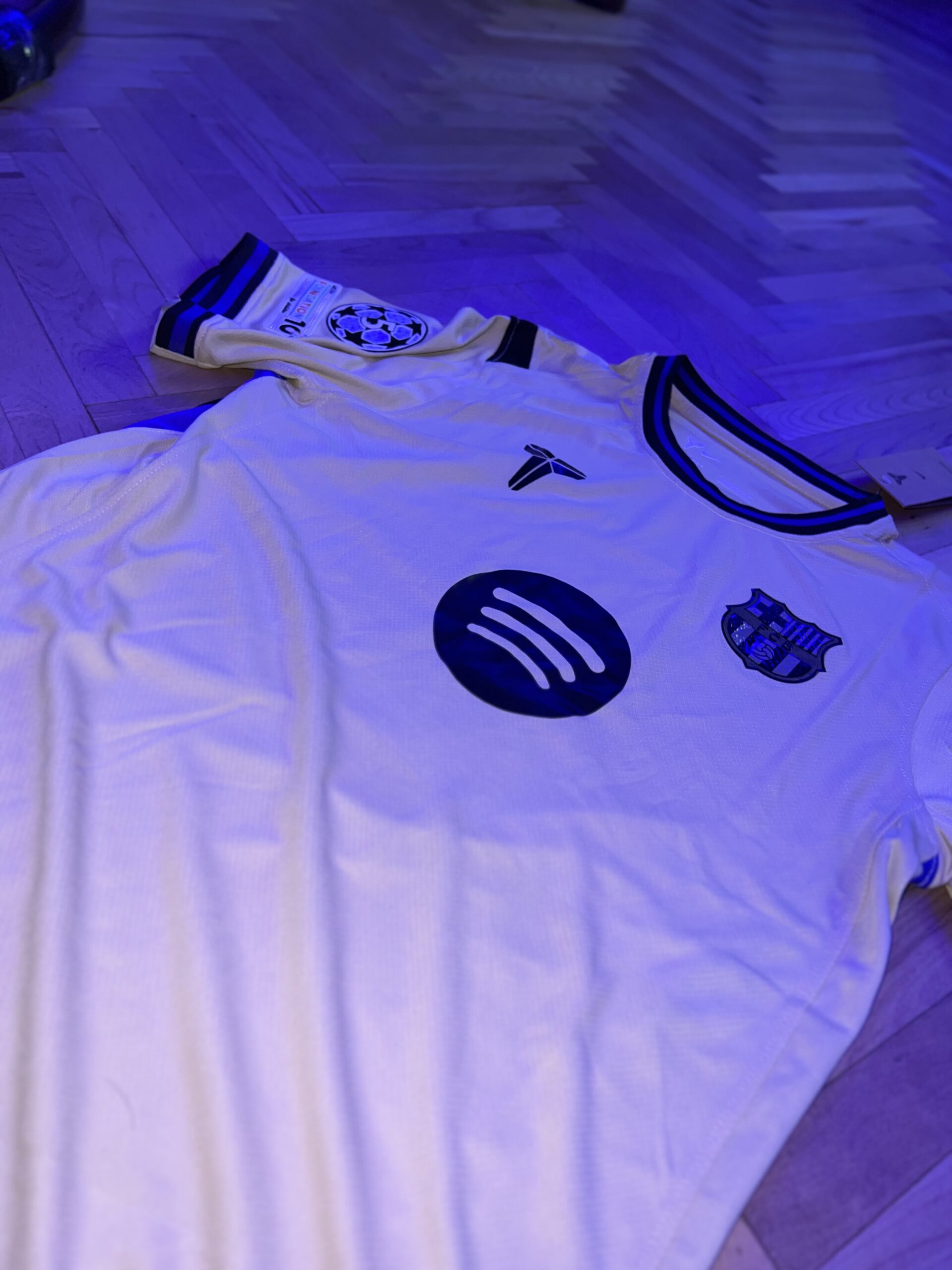 Raphinha Away Jersey 25/26 | Премиум Серия - Image 2
