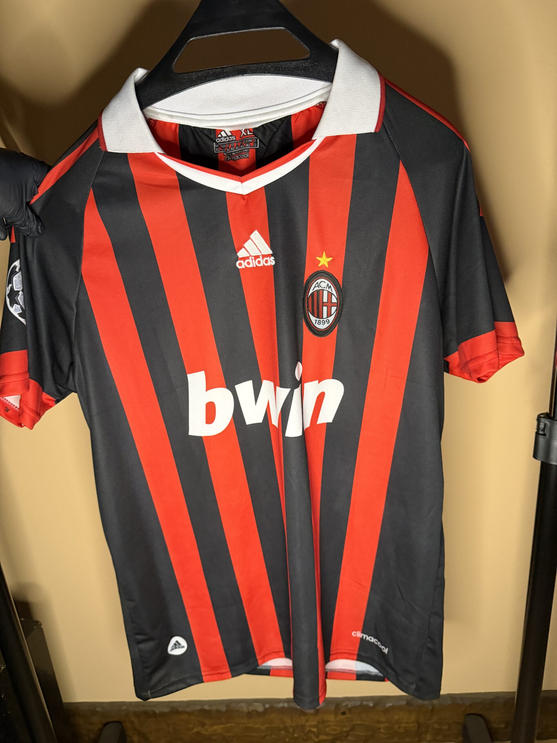 Ronaldinho Milan Retro
