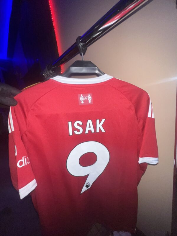 Liverpool Isac Home Jersey 25/26