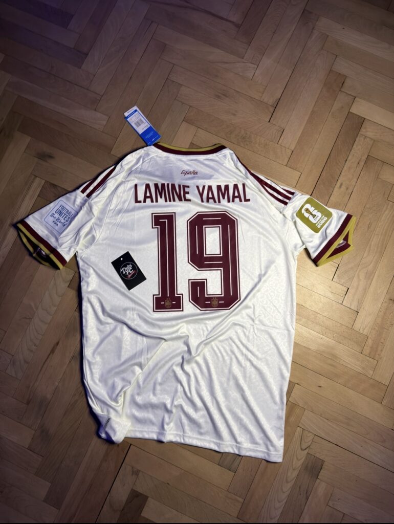 Spain Away Jersey 2 STAR | Lamine Yamal #19 | Премиум Серия