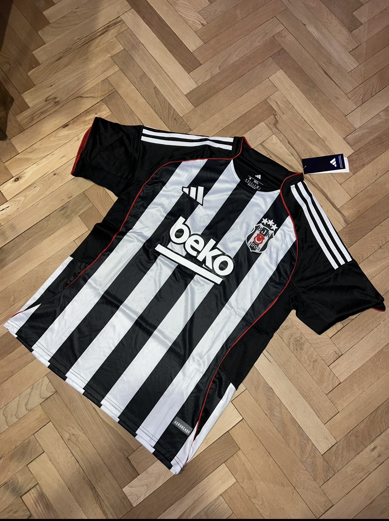 Besiktas Home Jersey 25/26 | Премиум Серия