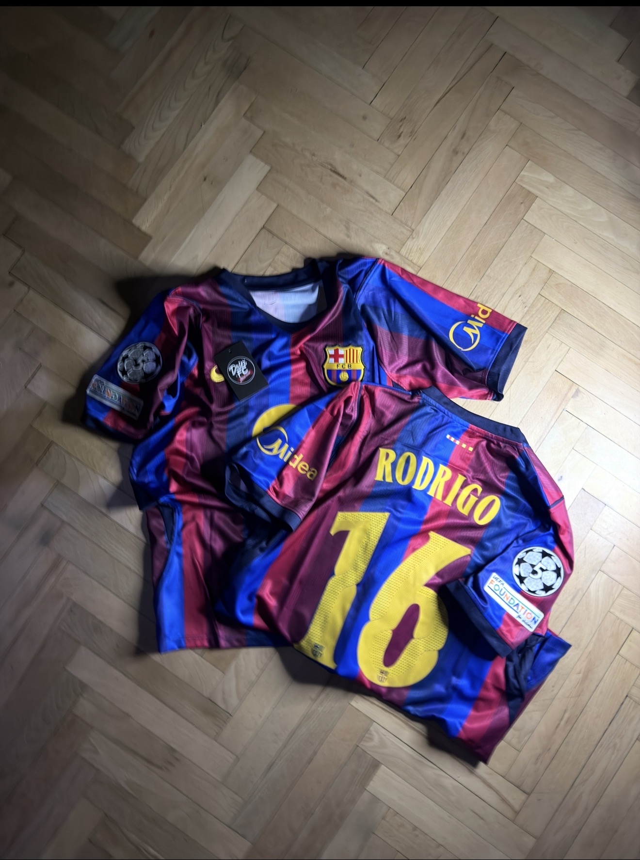 Barcelona Home Jersey 26/27 | Rodrigo #16 | Премиум Серия