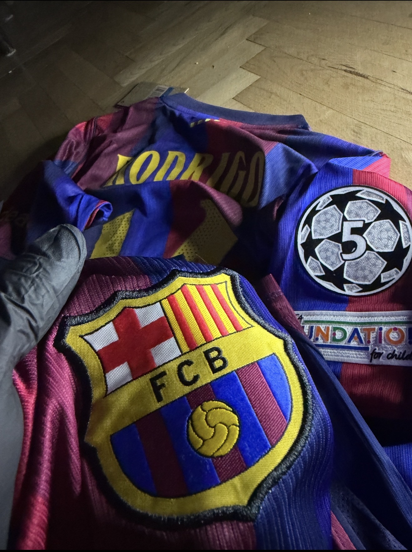Barcelona Home Jersey 26/27 | Rodrigo #16 | Премиум Серия - Image 8