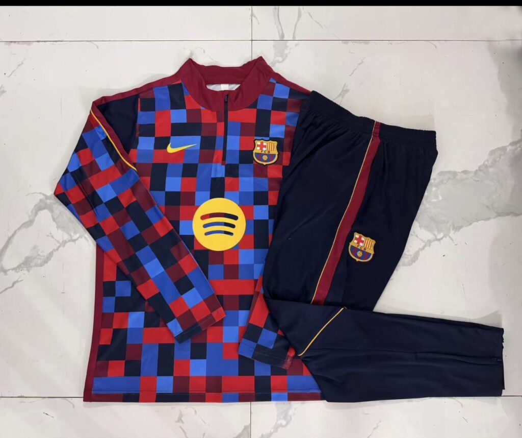 Barcelona Long Sleeve